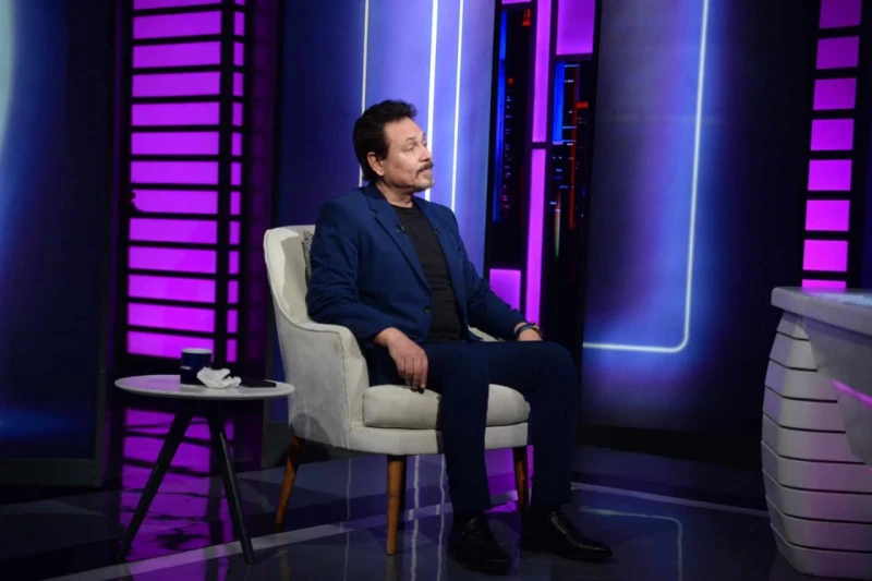 جدل تكريم أحمد آدم.. محمد رياض ضيف إيمان أبوطالب على الحياة غدا كتبت أميرة السمانيحل الفنان محمد رياض، رئيس المهرجان القومي للمسرح، ضيفا على