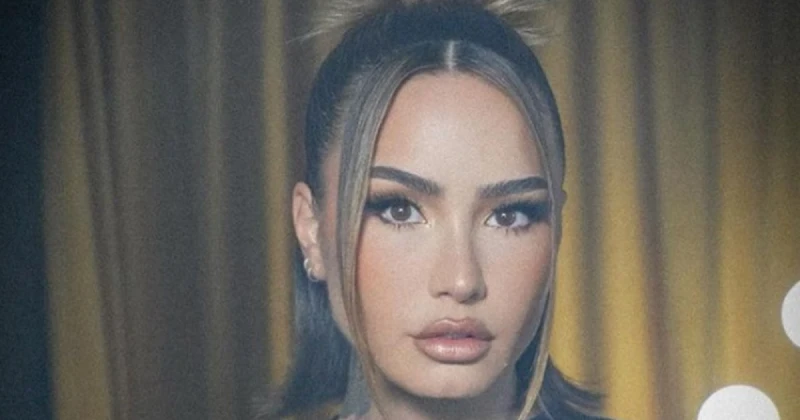 الفن و المشاهير: بالصور- ديمي لوفاتو تستمتع بعطلتها مع زوجها في أجواء رومنسية شاهد المقال التالي من صحافة لبنان عن بالصور ديمي لوفاتو تستمتع بعطلتها