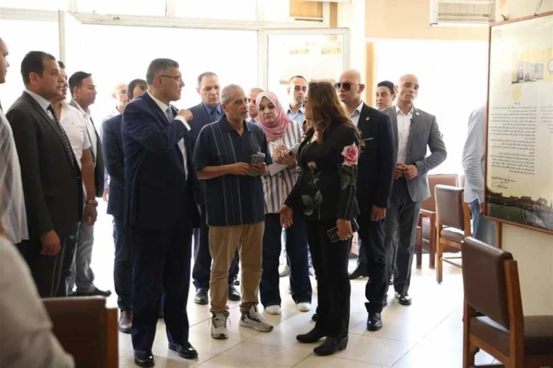 وزيرة التنمية المحلية ومحافظ الجيزة يتفقدان مركز سقارة قامت الدكتورة منال عوض وزيرة التنمية المحلية، اليوم الأحد، بتفقد مركز التنمية المحلية للتدريب