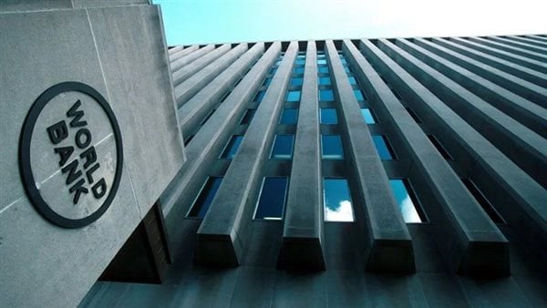 البنك الدولي: ارتفاع نسبة العمال المتمتعون بمهارة خضراء 12 في 2023 يتطلب نجاح التحول إلى اقتصادات خضراء اكتساب عمالها لمهارات خضراء، والتي حددها موقع لينكد إن بأنها تلك التي تمكن ا