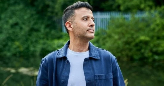 الفن حمزة نمرة يفتتح مهرجان الصيف الدولى فى دورته ال21 بمكتبة الإسكندرية أفاق عربيةأفاق عربية الفن نتحدث اليوم حول حمزة نمرة يفتتح مهرجان الصيف