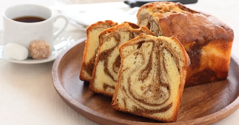 الكيكة الرخامية بطريقة سهلةاكتشفي السر البسيط في تحضيرك أشهى الكيكات الهشة من وصفات الحلويات الغربية المميزة كضيافة سريعة ولذيذة.. جربيها الآنالمقادير دقيق : 2 كوب سكر : كوب لبن :