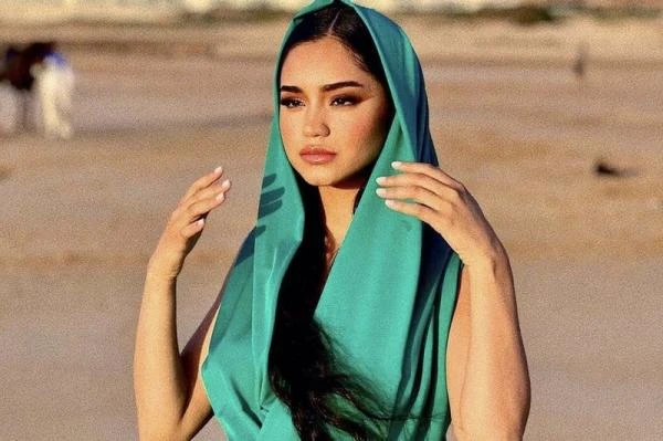 فنانة عربية: خضعت للتنويم المغناطيسي لتجاوز مقتل زوجها افاق عربية - اعترفت الفنانة الشابة ريم فكري أنها اضطرت للخضوع لحصص التنويم المغناطيسي الإيحائي لكي تتمكن من التخلص من كوابيسه