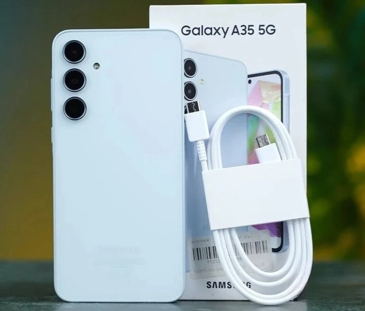 قيمة مقابل سعر خرافي.. مواصفات وسعر هاتف 35 5 الاشيك في الفئة المتوسطةجاء هاتف 35 5 ضمن مجموعة الهواتف الجديدة التي أطلقتها شركة سامسونج العالمية،