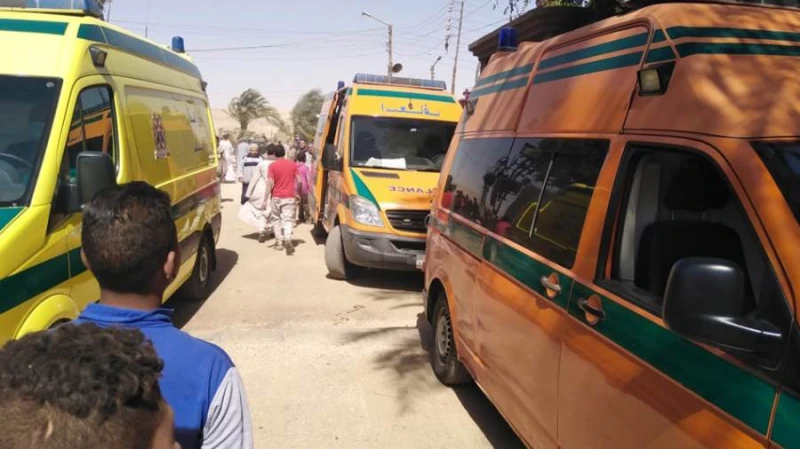 مصرع 3 أشخاص وإصابة 4 آخرين في حادث انقلاب سيارة ميكروباص بالقليوبية شهد الطريق الدائري بالقليوبية أمام نزلة ام بيومي، دائرة قسم شرطة ثان شبرا