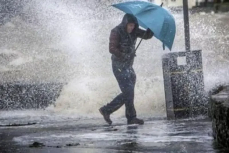 هيئة الأرصاد الجوية.. استعدوا لموجة رياح وأمطار تقلب الدنيا علينا في ظاهرة جوية تضرب البلاد كشفت منار غانم، عضو المركز الإعلامي لهيئة الأرصاد الجوية،