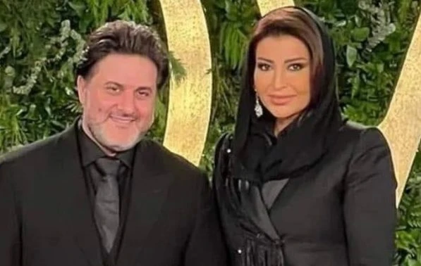 معلومات عن زوجة ملحم زين تماني علي البيض وأبرز ما تشتهر بهملحم زين هو فنان لبناني متعدد المواهب، ويتميز بفن الغناء وكتابة الأغاني، وتزوج الفنان ملحم زين من نجلة رئيس جنوب اليمن الد