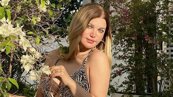 بفستان مكشوف ياسمين الخطيب تخطف الأنظار بإطلالة أنثوية .. شاهدتحرص الإعلامية ياسمين الخطيب على مشاركة متابعيها أحدث إطلالاتها عبر حسابها الشخصي بموقع