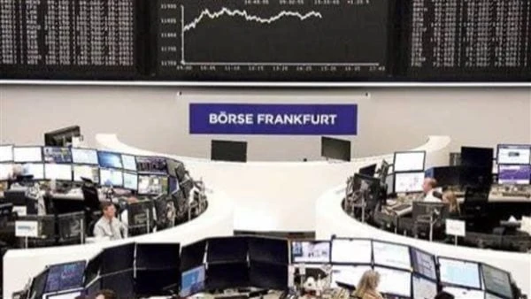 الأسهم البريطانية تغلق على انخفاض عند مستوى 8153.69 نقطةأنهى مؤشر بورصة لندن الرئيس فوتسي 100 تعاملاته اليوم، على انخفاض.وبحسب وكالة الأنباء السعودية