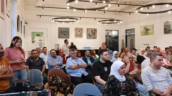 الصالون السادس.. الأعمال الفائزة في مسابقة روايات مصرية للجيب على مائدة النقادنظمت المؤسسة العربية الحديثة بالتعاون مع منصة إقرأ لى صالونها الثقافي السادس والذي ناقش الأعمال الفائز