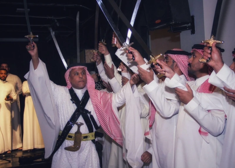 الثقافة والفن: الأحساء.. تنظيم عددا من الفعاليات الفنية والثقافية شاهد المقال التالي من صحافة السعودية عن الأحساء تنظيم عددا من الفعاليات الفنية