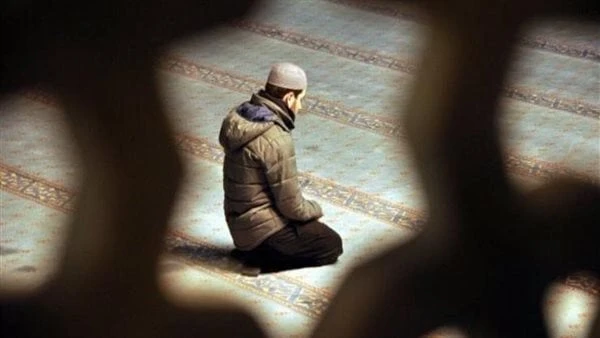 دعاء بعد صلاة الفجر يوم الجمعة يفرج الهم ويصلح الحال ..احرص عليه ورد عن أم سلمة رضي الله عنها قالت: كان النبي يقول إذا صلى الصبح حين يسلم: اللهم إني