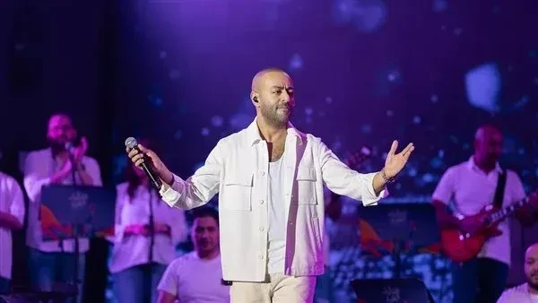 قبل طرحها .. تفاصيل أحدث أغاني تامر عاشور وداع وداعيستعد الفنان تامر عاشور خلال الأيام المقبلة لطرح أحدث أغانيه بعنوان وداع وداع ، وتأتي بعد النجاح