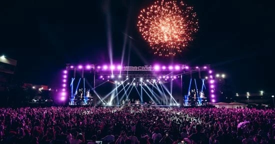 الفن الآلاف يحضرون حفل كايروكي ضمن حفلات ليالي مصر بالإسكندرية أفاق عربيةأفاق عربية الفن نتحدث اليوم حول الآلاف يحضرون حفل كايروكي ضمن حفلات ليالي