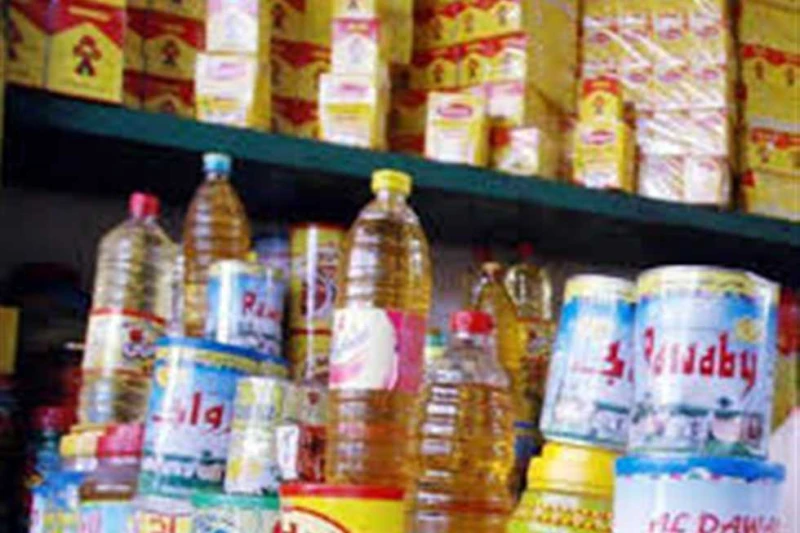 هل تتأثر أسعار السلع الأساسية بعد تحريك أسعار الوقود؟.. متحدث الوزراء يكشف التفاصيل كشف المستشار محمد الحمصاني، المتحدث باسم مجلس الوزراء، عن تفاصيل