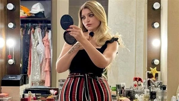 ياسمين الخطيب تخطف قلوب متابعيها في أحدث ظهور.. شاهد اعتادت الفنانة والإعلامية ياسمين الخطيب، على مشاركة متابعيها بأحدث إطلالاتها، عبر حسابها الشخصي