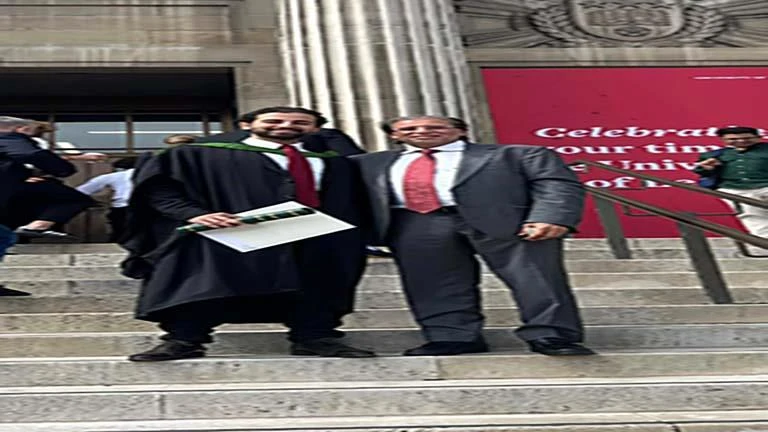 كان بيعيط علشان ما يروحش المدرسة.. خالد يوسف يحتفل بتخرج نجله من الجامعة تعرف على التالي كان بيعيط علشان ما يروحش المدرسة.. خالد يوسف يحتفل بتخرج