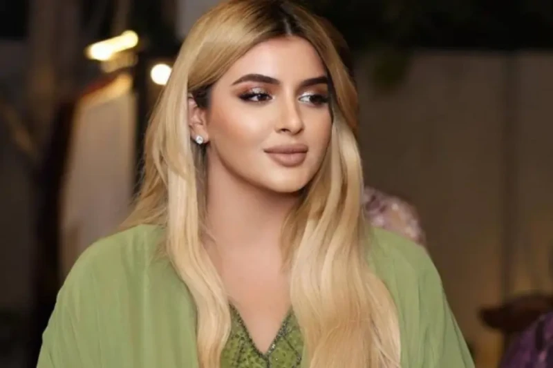 صدمة للاماراتيين.. الشيخة مهرة تعلن طلاقها عبر إنستغرام في خطوة غير متوقعة، نشرت الشيخة مهرة، ابنة حاكم دبي الشيخ محمد بن راشد آل مكتوم، منشورا على حسابها في إنستغرام تعلن فيه طلاق