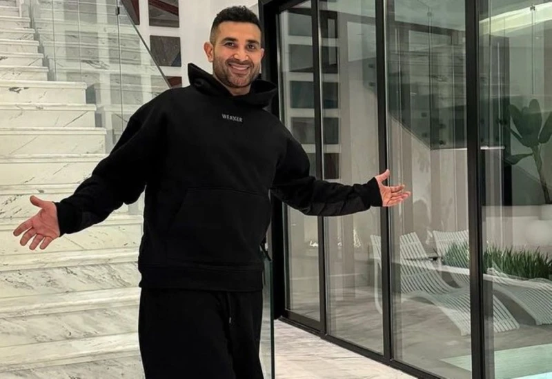 أحمد سعد يحتفل بيوم ميلاد ابنته على المسرح ويعلق: أصغر إنتاجاتي شاهد المقال التالي من صحافة السعودية عن أحمد سعد يحتفل بيوم ميلاد ابنته على المسرح