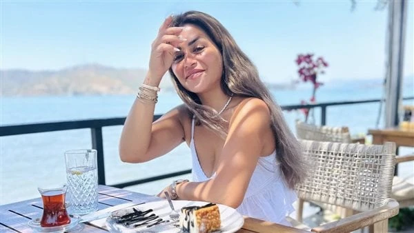 منة فضالي تتألق في أحدث ظهور من تركيا.. شاهدشاركت الفنانة منة فضالي، صورا جديدة لها في أحدث ظهور عبر حسابها الشخصي على موقع التواصل الاجتماعي