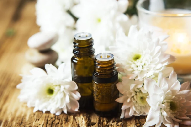 الجليسرين للعناية بالبشرة .. ينظف من الرؤوس السوداءالجليسرين أو زيت الجليسرين، بتنا نسمع عنه كثيرا في الآونة الاخيرة رغم انه ليس جديدا. فما هو هذا السائل؟ وكيف يمكن استخدامه والاست