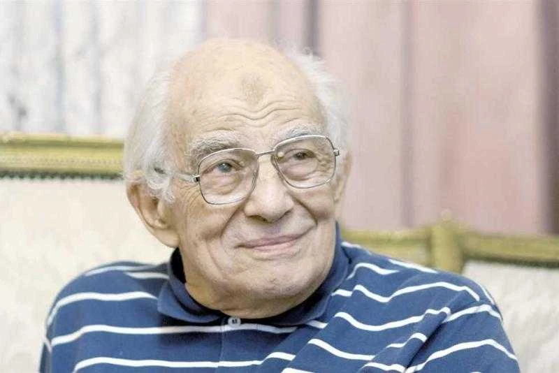 بعد تصدره للتريند.. أبرز المعلومات عن رشوان توفيق تعرف على التالي بعد تصدره لل تريند .. أبرز المعلومات عن رشوان توفيق، تصدر اسم الفنان رشوان توفيق،