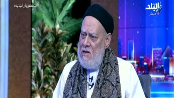 اليقين لا يزال بالشك والأمور بمقاصدها.. علي جمعة يشرح 4 قواعد فقهية مهمةبين الدكتور علي جمعة عضو هيئة كبار العلماء والمفتي السابق، 4 قواعد فقهية بينها : العادة محكمة، المشقة تجلب ا