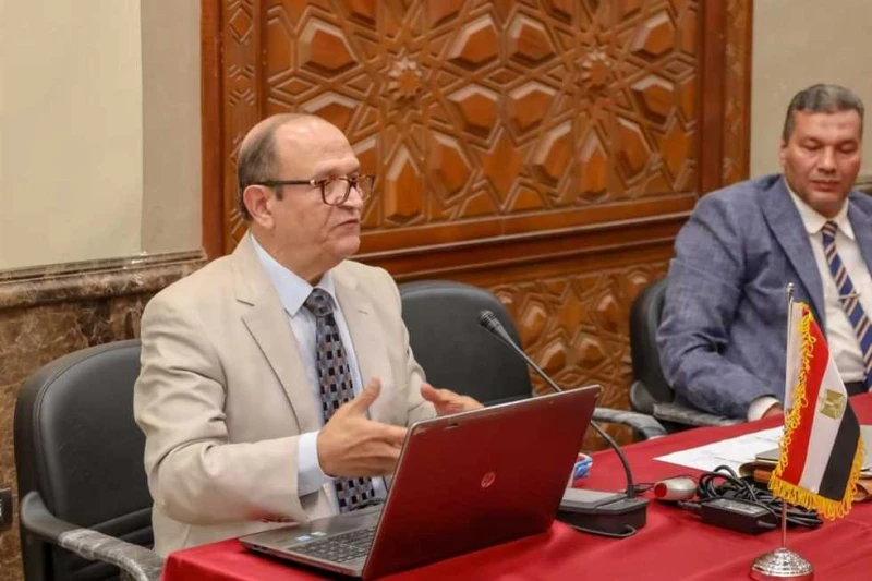 شعبة الهندسة المدنية بالنقابة العامة للمهندسين تستعرض الإدارة الإستراتيجية للمشاريع الكبرى عقدت شعبة الهندسة المدنية بالنقابة العامة للمهندسين،