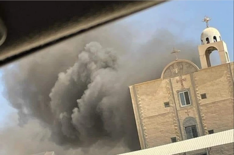 أول تعليق من كاهن كنيسة الملاك ميخائيل بعد إندلاع حريق بهاكنيسة الملاك , قال القس لوكاس كاهن كنيسة الملاك ميخائيل و الانبا كاراس في أرض الفولى والتي