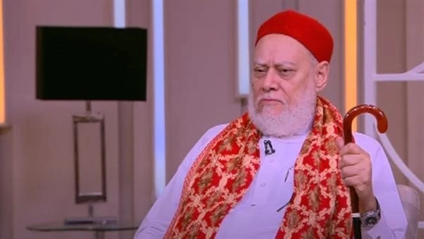 علي جمعة: المناجاة سبب لاستجابة الدعاء والنبي كان يفعل ذلك ليلا ونهاراقال الدكتور علي جمعة، عضو هيئة كبار العلماء بالأزهر، إن المناجاة سبب لاستجابة