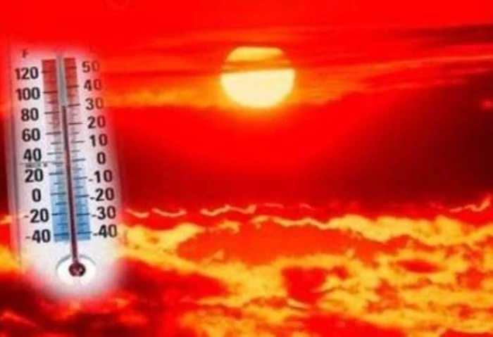 خدوا بالكم، الأرصاد توضح أسباب ارتفاع درجات الحرارة والطقس السيء قال الدكتور محمود القياتي، عضو المركز الإعلامي بهيئة الأرصاد الجوية، إن منخفض الهند