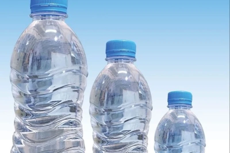 صنعاء تقر تسعيرة صحة الماء .. (السعر الجديد) _محليات محليات، صنعاء تقر تسعيرة صحة الماء السعر الجديد،ناقش اجتماع اليوم برئاسة وزير الصناعة والتجارة عبد الوهاب يحيى الدره، ضم منتجي