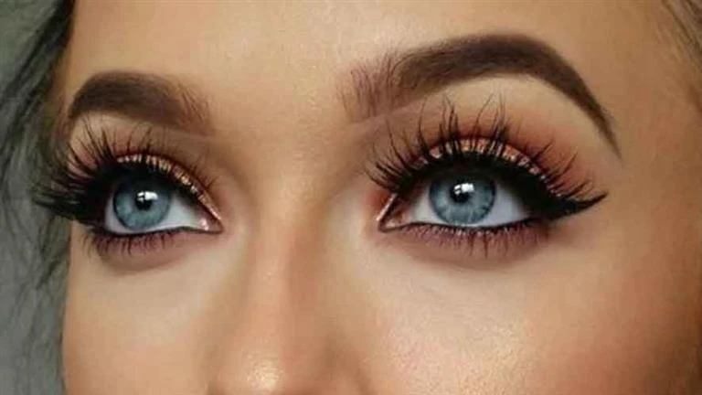 للحصول على عيون جذابة.. إليك أنواع تركيب الرموش وطرق استخدامها لايف ستايل شاهد المقال التالي من صحافة مصر عن للحصول على عيون جذابة إليك أنواع تركيب الرموش وطرق استخدامها، 08 08 م ا