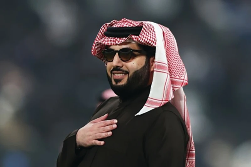 بالأسماء.. تركي آل الشيخ يعين 19 عضوا في جائزة القلم الذهبي تعرف على التالي بالأسماء.. تركي آل الشيخ يعين 19 عضوا في جائزة القلم الذهب ي، أصدر المستشار تركي بن عبد المحسن آل الشيخ،