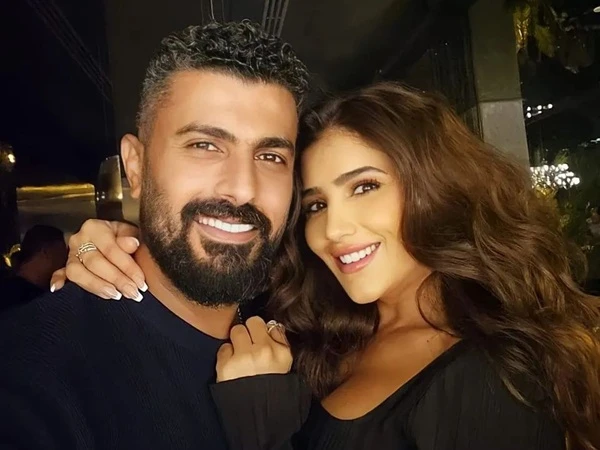 استدعاء المخرج محمد سامي للتحقيق افاق عربية - قررت النيابة المصرية استدعاء المخرج المصري محمد سامي بتهمة ضرب مدير مركز صيانة للسيارات وشتمه.واستدعت