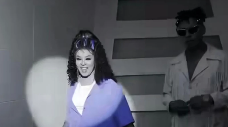 أوكا يطرح كليب كربونيتا مع جواهر.. قريبا يستعد مؤدي المهرجانات أوكا، لطرح أغنية جديدة بعنوان كربونيتا قريبا.ونشر عبر حسابه الرسمي بموقع تبادل الصور