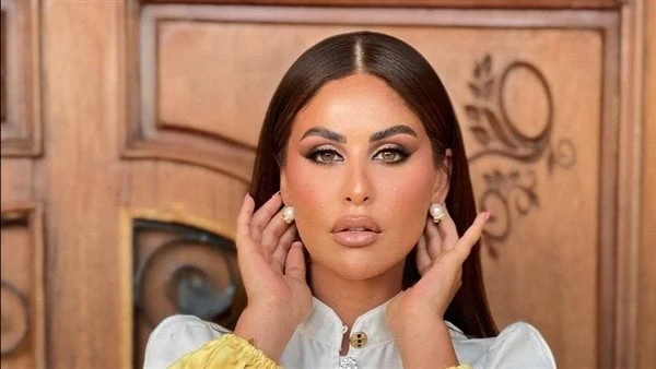 مي سليم تعلن عن إطلاق أغنية جديدةنشرت الفنانة مي سليم صورة عبر حسابها عبر موقع تبادل الفيديوهات والصور إنستجرام.وكتبت عليها: اغنية جديدة استنونا، كلمات احمد عيسى، لحن مدين، توزيع ا