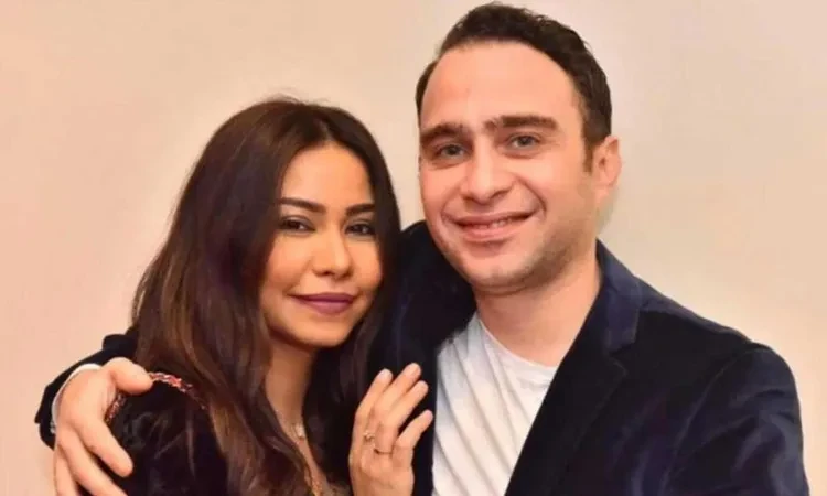 فن: شيرين عبدالوهاب تكشف حقيقة عودتها إلى حسام حبيب اقرأ في أفاق عربية شيرين عبدالوهاب تكشف حقيقة عودتها إلى حسام حبيب، أعلنت النجمة شيرين عبدالوهاب