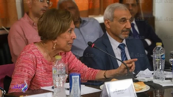 الشوباشي: بعد عبدالناصر ماقولتش كلمة إلا في عهد الرئيس السيسي.. واستبشرت بالحوار الوطنيانطلقت فعاليات صالون مجلة الأهرام العربي، اليوم الأحد، باستضافة المستشار محمود فوزي وزير المج