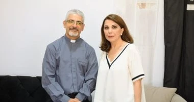 فن: بطرس دانيال يكشف عن لقائه بالنجمة ماجدة الرومى فى مهرجان العلمين.. صور اقرأ في أفاق عربية بطرس دانيال يكشف عن لقائه بالنجمة ماجدة الرومى فى مهرجان العلمين صور، التقى الاب بطرس