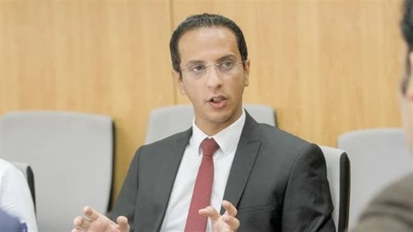 عضو لجنة العفو الرئاسي: جلسة مناقشة قضية الحبس الاحتياطي بالحوار الوطني تدعو للتفاؤلأشاد كريم السقا، عضو لجنة العفو الرئاسي، بالجلسة المتخصصة التي