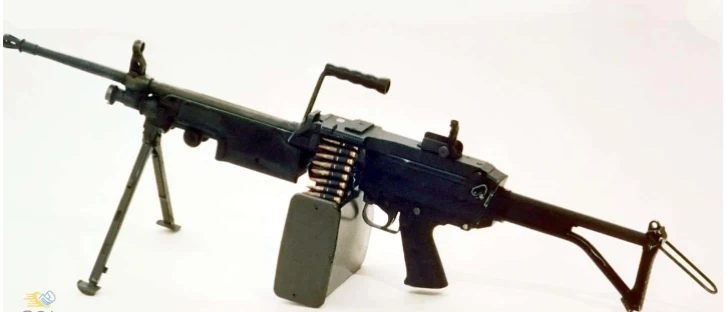 أهم 20 تفسير لرؤية سلاح الرشاش في المنام لابن سيرين رؤية سلاح الرشاش في المنام من الأحلام المثيرة التي تكرر كثيرا عند بعض الأشخاص، حيث من المعروف عن السلاح هو أداة للدفاع عن النفس 