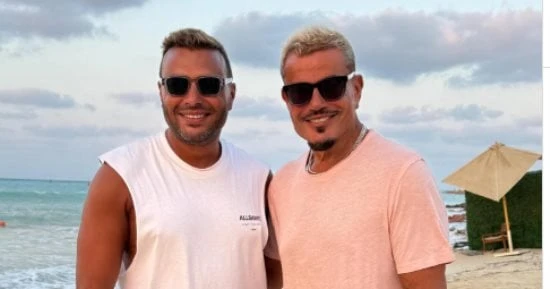 الفن - رامى صبرى يكشف عن صورة له مع عمرو دياب ويعلق: أسطورة الموسيقىأفاق عربية الفن نتحدث اليوم حول رامى صبرى يكشف عن صورة له مع عمرو دياب ويعلق: