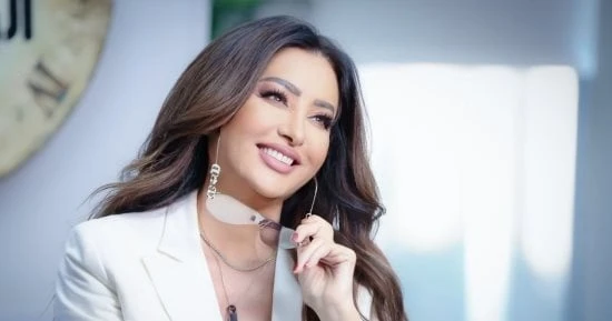 الفن لطيفة تطرح الحياة سكرة تاسع أغنيات ألبوم مفيش ممنوع أفاق عربيةأفاق عربية الفن نتحدث اليوم حول لطيفة تطرح الحياة سكرة تاسع أغنيات ألبوم مفيش ممنوع والذي يثير الكثير من الاهتمام