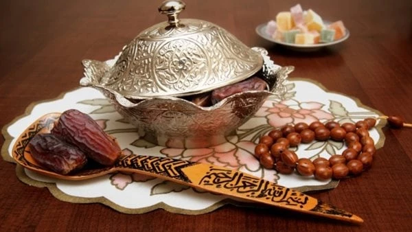 تعرف على أفضل الصيام بعد شهر رمضان.. أيام نعيشها الآنأكدت دار الإفتاء المصرية، أنه يستحب الإكثار من الصيام في شهر الله المحرم؛ لما ورد عن أبي هريرة رضي الله عنه قال: قال رسول الله: