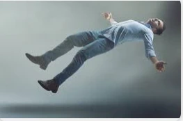 ما هو تفسير البكاء على الميت في المنام لابن سيرين؟ البكاء على الميت في المنام من الرؤى المزعجة التي تترك أثر نفسي في نفس الحالم وتجعله يتساءل عن