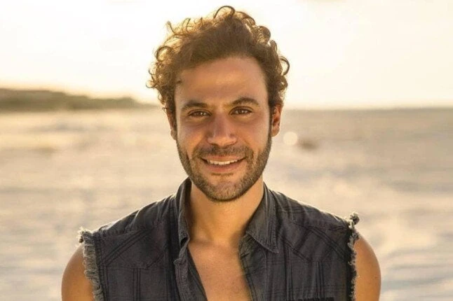 للمرة الثانية على التوالي.. محمد إمام يشارك في ماراثون رمضان 2025تعاقد الفنان محمد إمام على عمل درامي جديد وهو مسلسل حمزة، ومن المقرر عرضه خلال موسم