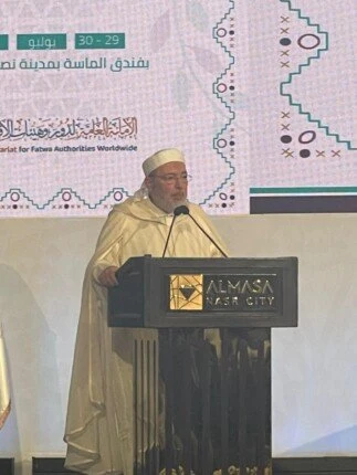 الدكتور إدريس الفهري: مقصد بعثة الرسول هو في جوهره تتميم لمكارم الأخلاقأكد الدكتور إدريس الفاسي الفهري، الأستاذ بكلية الشريعة بفاس ونائب رئيس جامعة القرويين بالمملكة المغربية، أن م