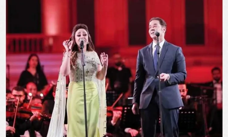 فن: مدحت صالح بمهرجان العلمين: استحملوني اللحن حزين اقرأ في أفاق عربية مدحت صالح بمهرجان العلمين استحملوني اللحن حزين، حمس الفنان مدحت صالح فى حفله