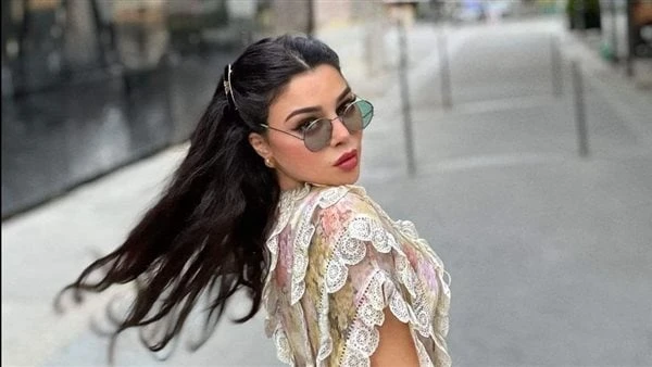 بعد إطلالتها الأخيرة.. 10 صور آثارت ضجة ل هيفاء وهبينشرت الفنانة هيفاء وهبي، صورا جديدة لها عبر حسابها الشخصي على موقع تبادل الصور والفيديوهات إنستجرام بإطلالة أنيقة. وأطلت هيفاء و